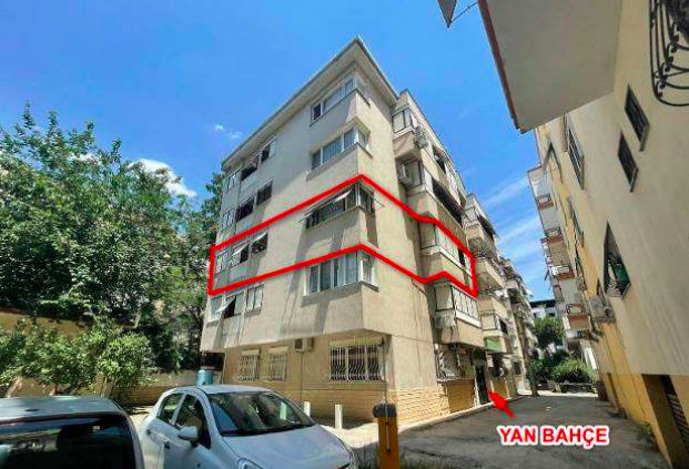 İZMİR KARŞIYAKA'DA 134 M2 3+1 SATILIK DAİRE